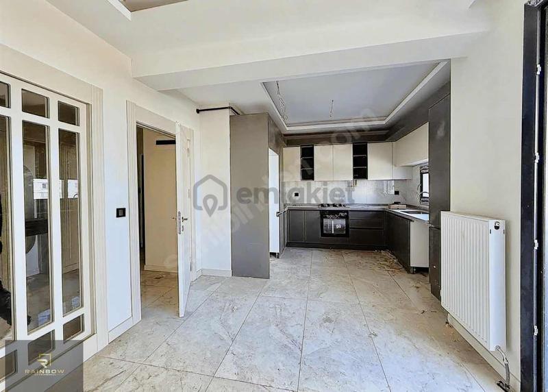 Rai̇nbow Gayri̇menkul Diyarbakır Yenişehir Üçkuyu Mahallesi 3.5+1 Oda