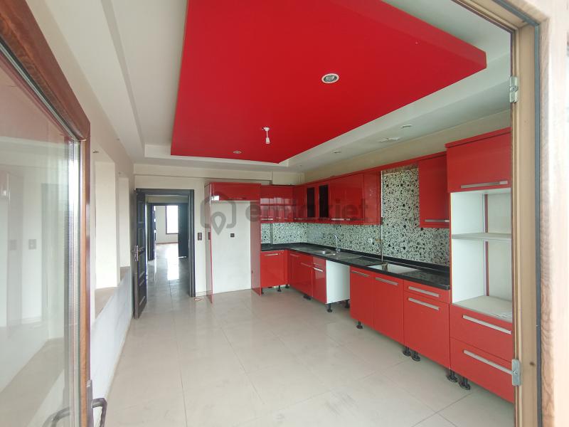 Rai̇nbow Gayri̇menkul Diyarbakır Kayapınar Fırat Mahallesi 4+1 Oda