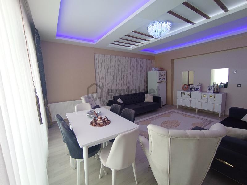 Rai̇nbow Gayri̇menkul Diyarbakır Bağlar Bağcılar Mahallesi 3+1 Oda