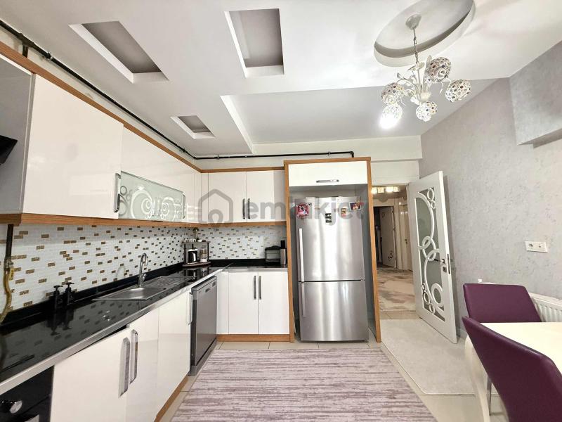 Rai̇nbow Gayri̇menkul Diyarbakır Kayapınar Fırat Mahallesi 2+1 Oda