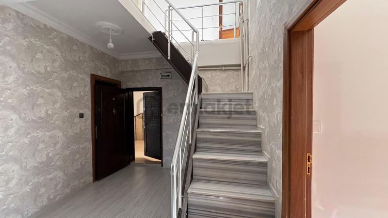 Rai̇nbow Gayri̇menkul Diyarbakır Kayapınar Fırat Mahallesi 5+1 Oda